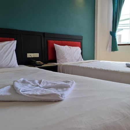 Desa Phuket Hotel Exterior photo