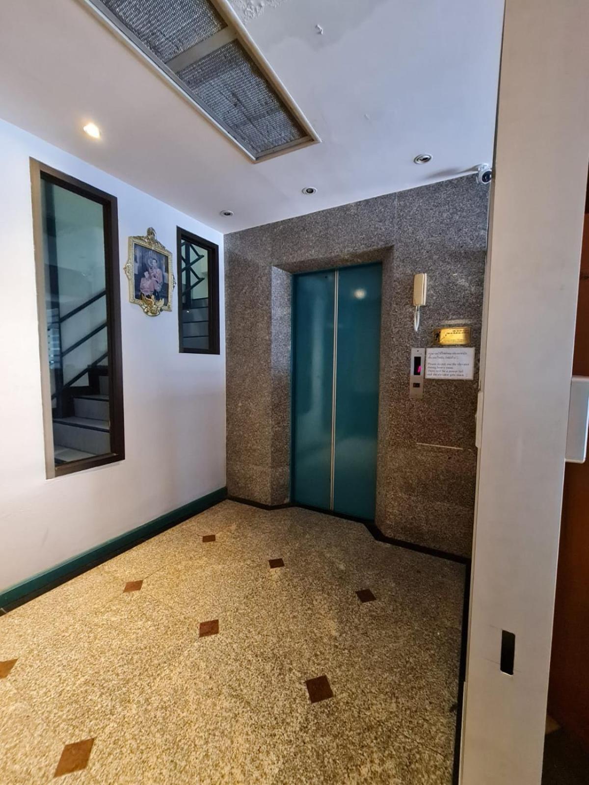 Desa Phuket Hotel Exterior photo