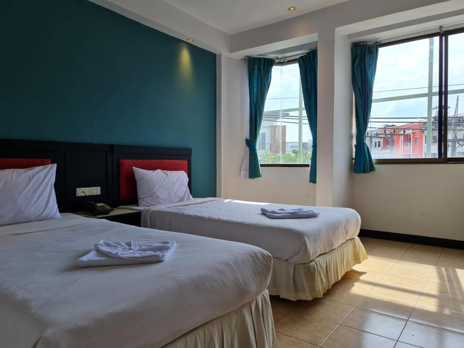 Desa Phuket Hotel Exterior photo