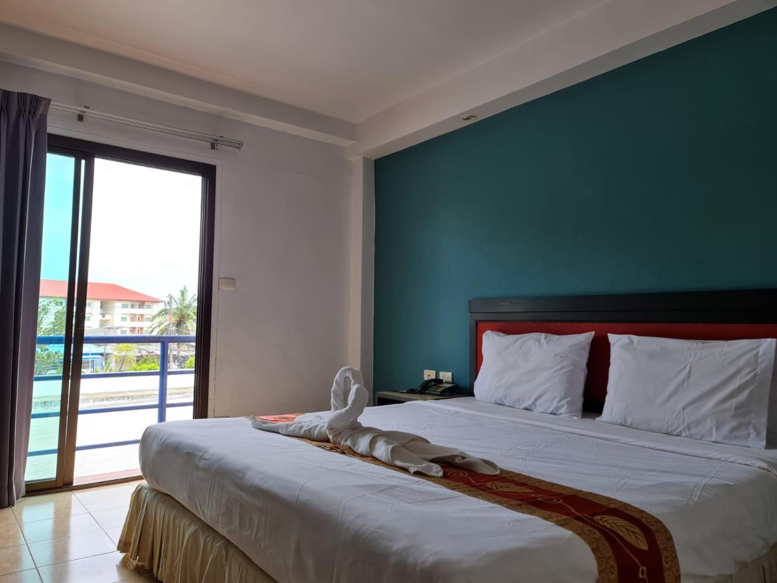 Desa Phuket Hotel Exterior photo