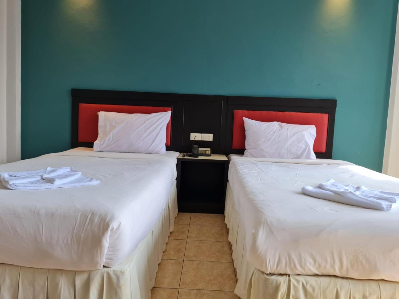 Desa Phuket Hotel Exterior photo